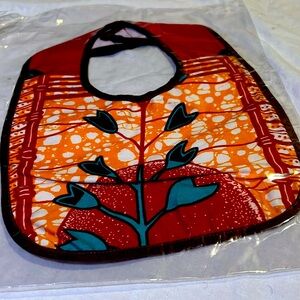 0-3 months baby bibs only.